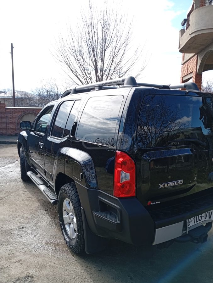 Nissan Xterra 2014 — photo 2
