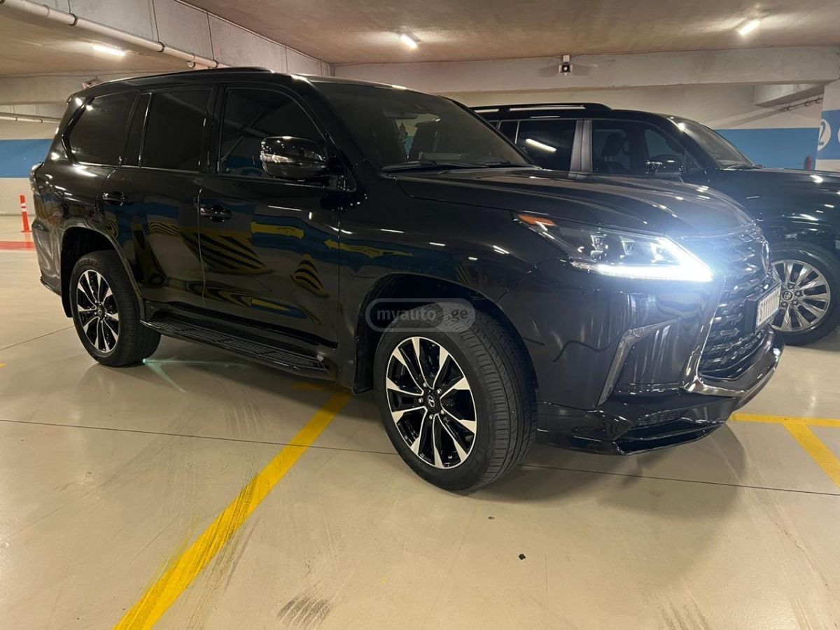 Lexus LX 570