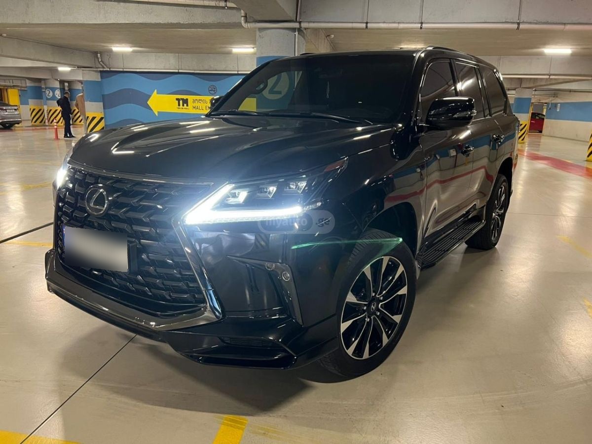 Lexus LX 570 2021 — photo 2