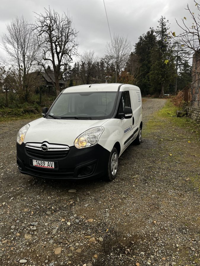 Opel Combo 2014 — photo 2
