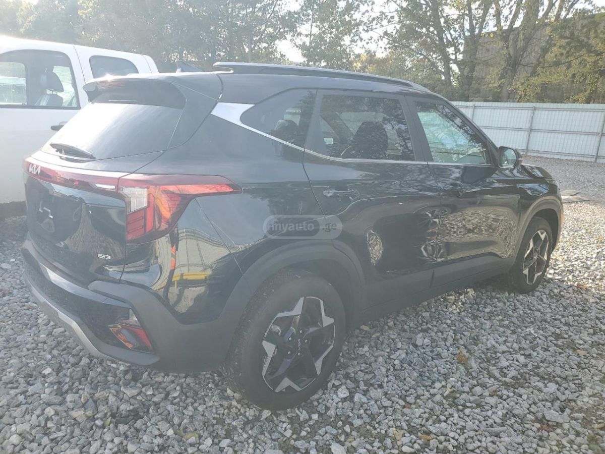 Kia Seltos 2023 — photo 2