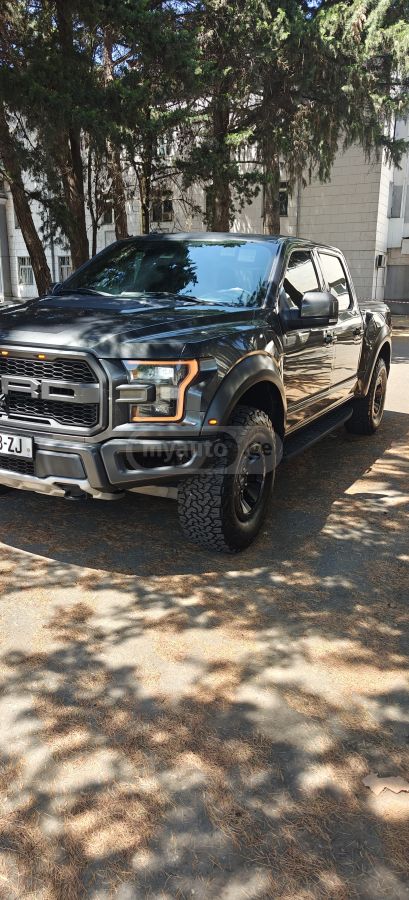 Ford F-150 2017 — photo 2