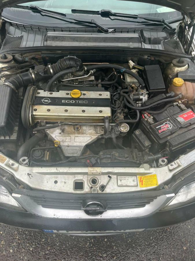 Opel Vectra 1999 — photo 2
