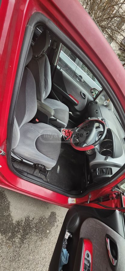 Honda Fit 2003 — photo 2