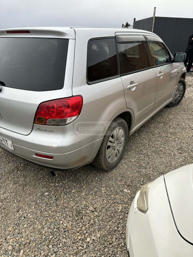 Mitsubishi Airtrek