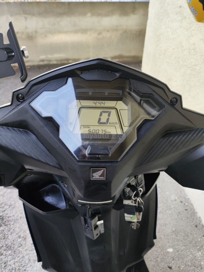 Honda Dio 2022 — photo 2