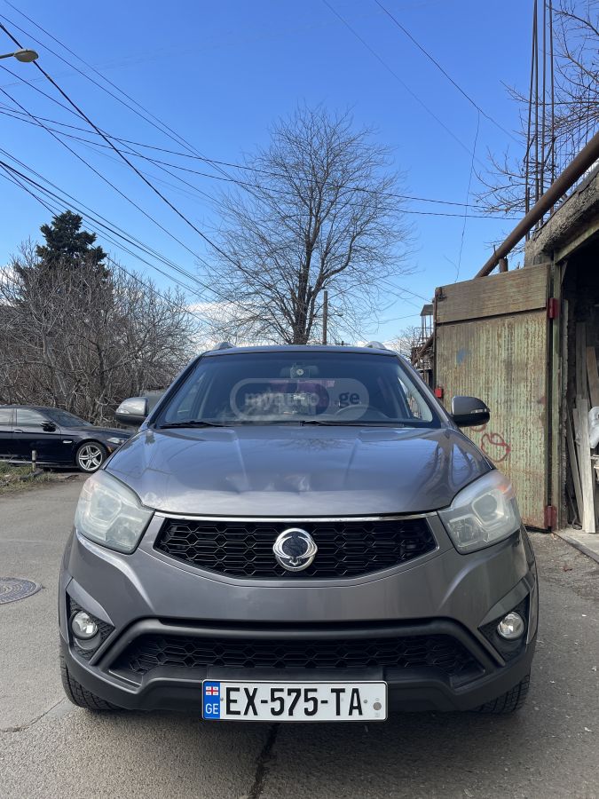 Ssangyong Korando 2014 — photo 2