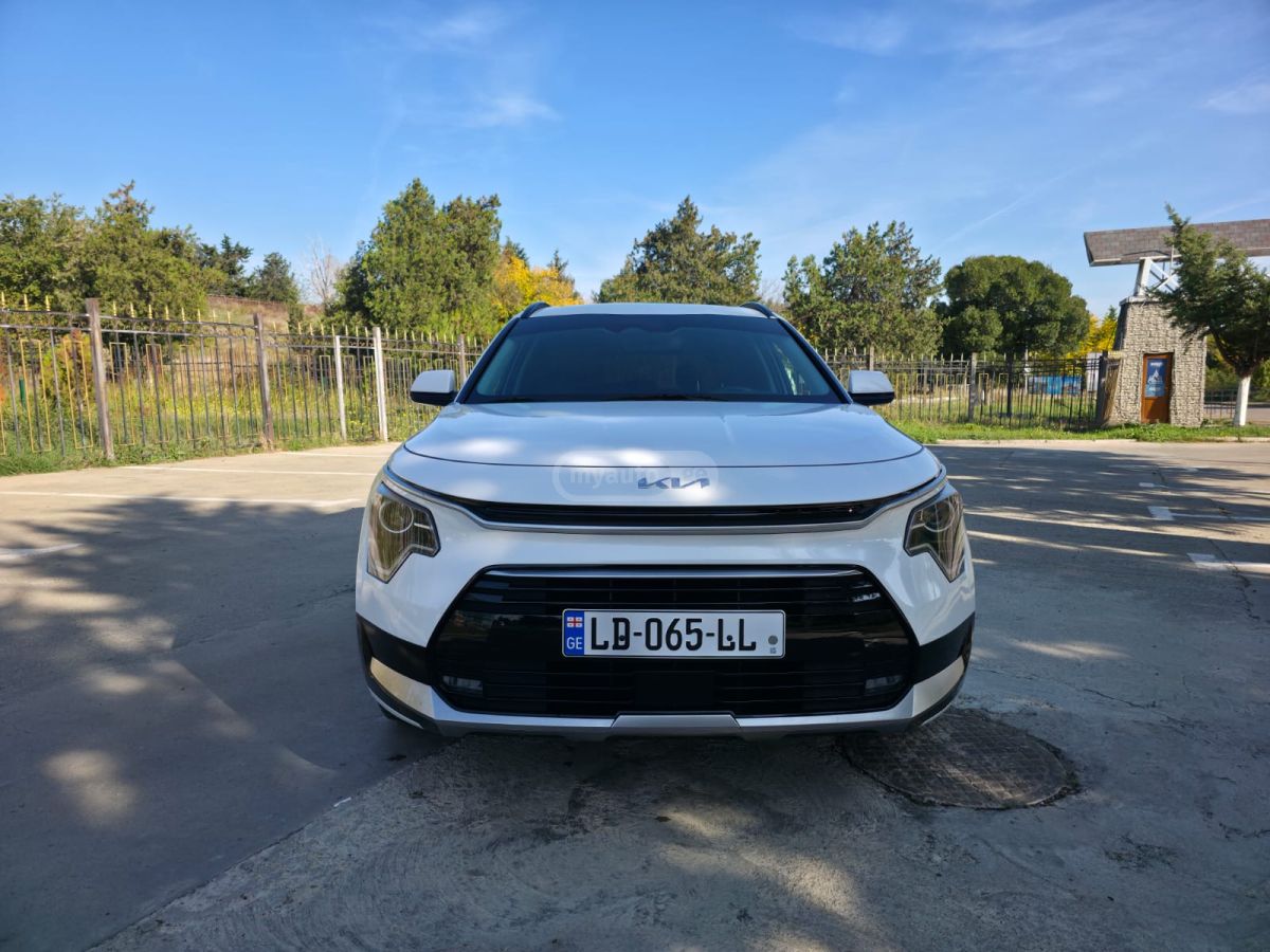 Kia Niro 2023 — photo 2