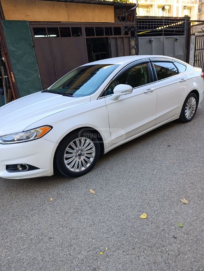 Ford Fusion 2016 — photo 2