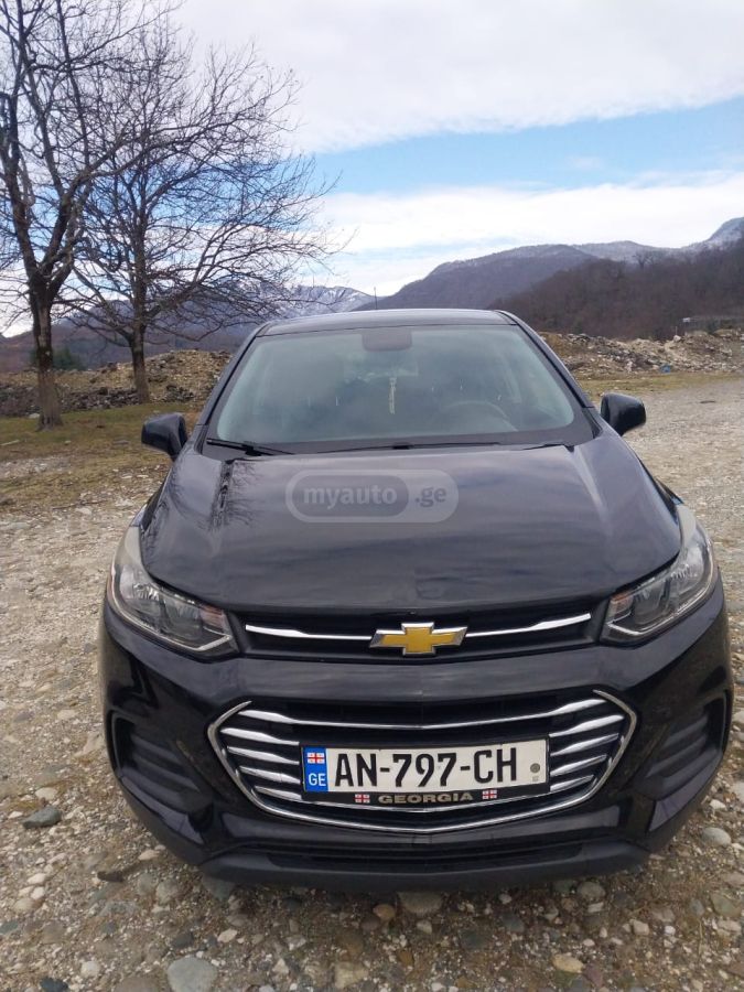 Chevrolet Trax 2018 — photo 2