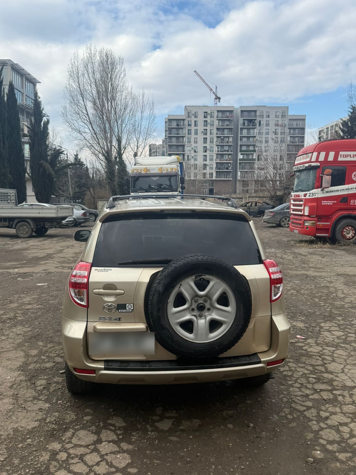 Toyota RAV4 2012 — photo 2