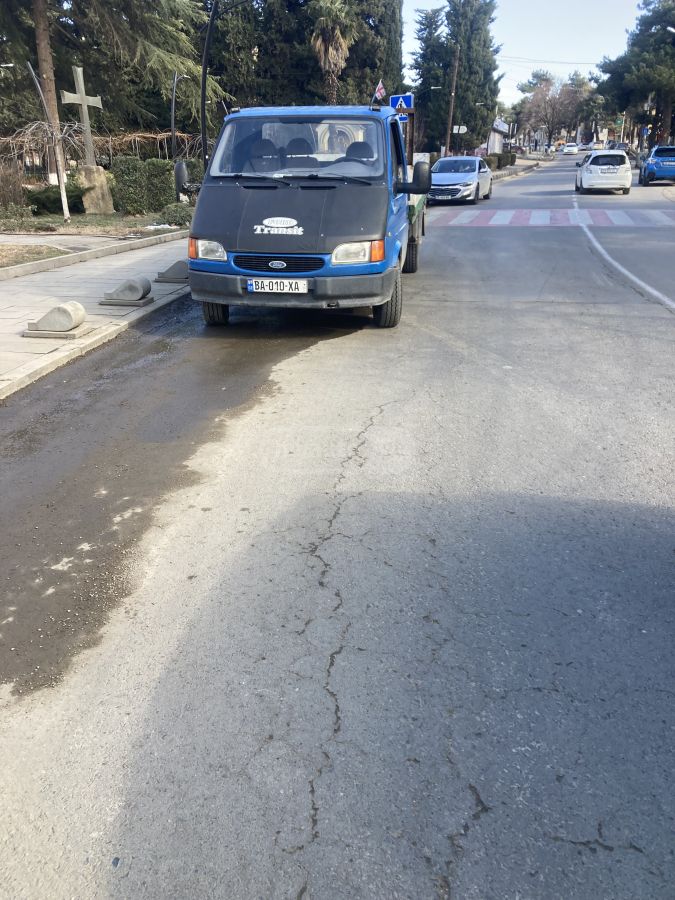 Ford Transit 1995 — photo 2