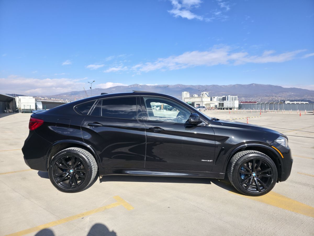 BMW X6 2017 — photo 2