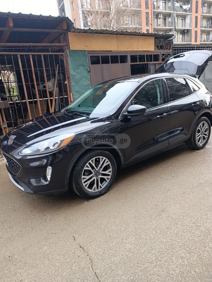Ford Escape 2022 — photo 2