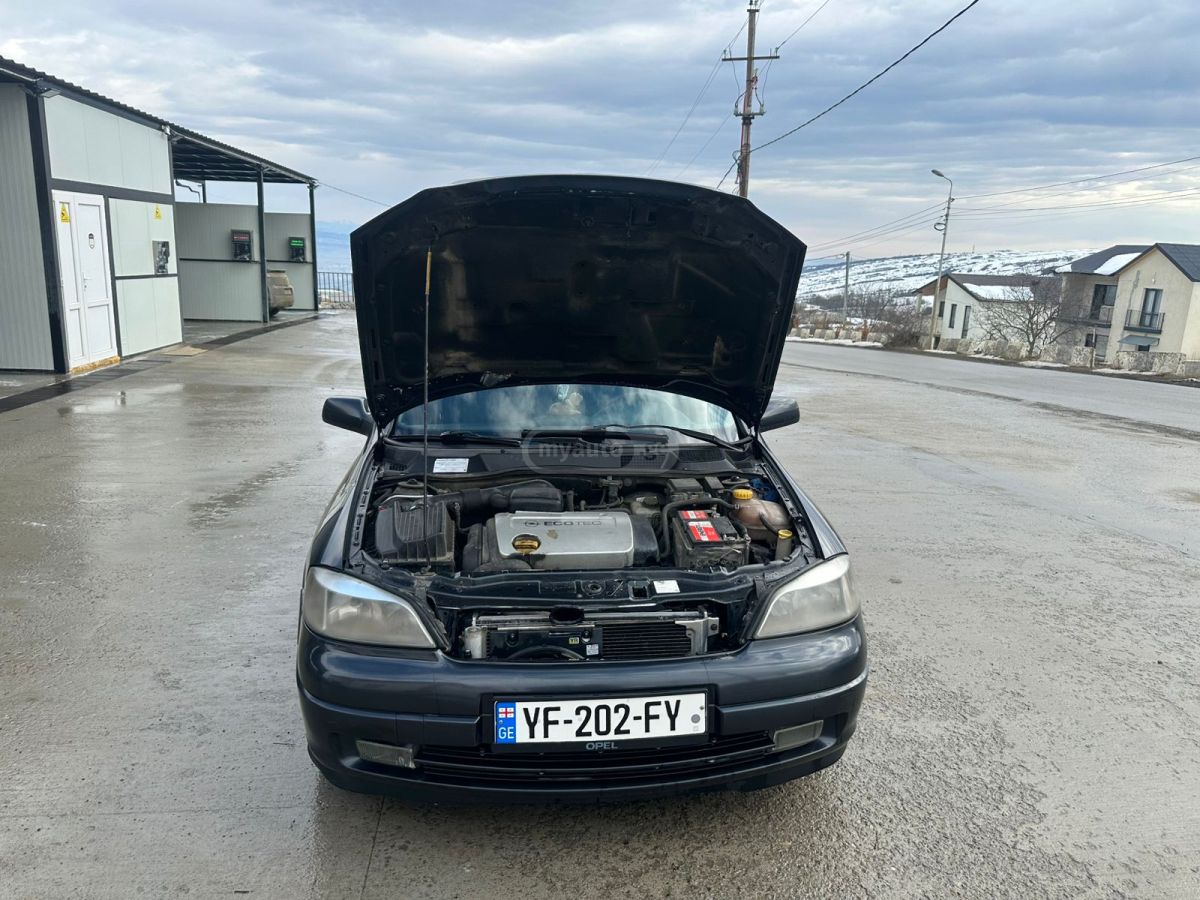 Opel Astra 1998 — photo 2