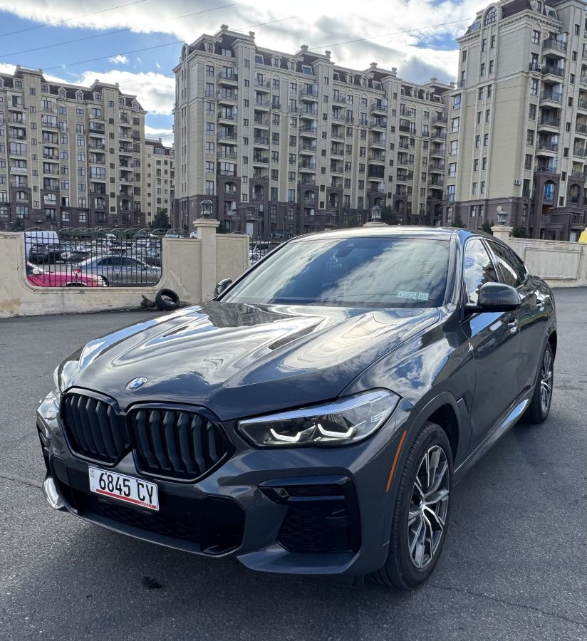 BMW X6 2021 — photo 2