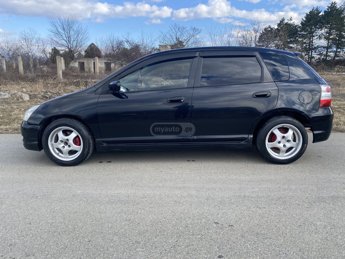 Honda Civic 2003 — photo 2