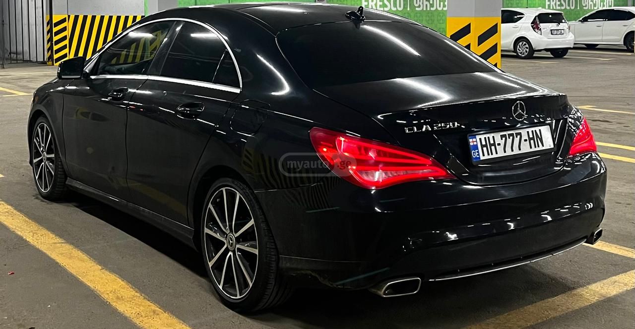 Mercedes-Benz CLA 250