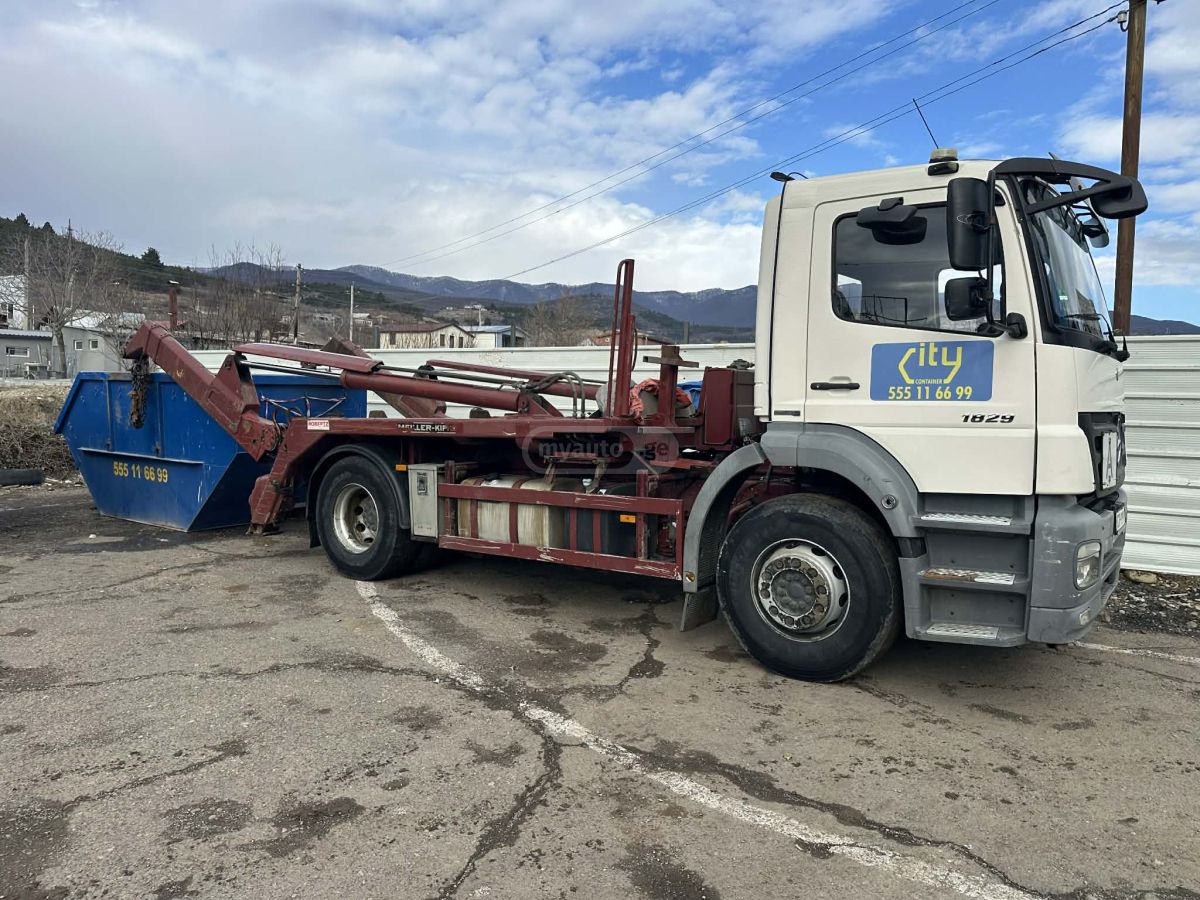 Mercedes-Benz Axor 2008 — photo 2