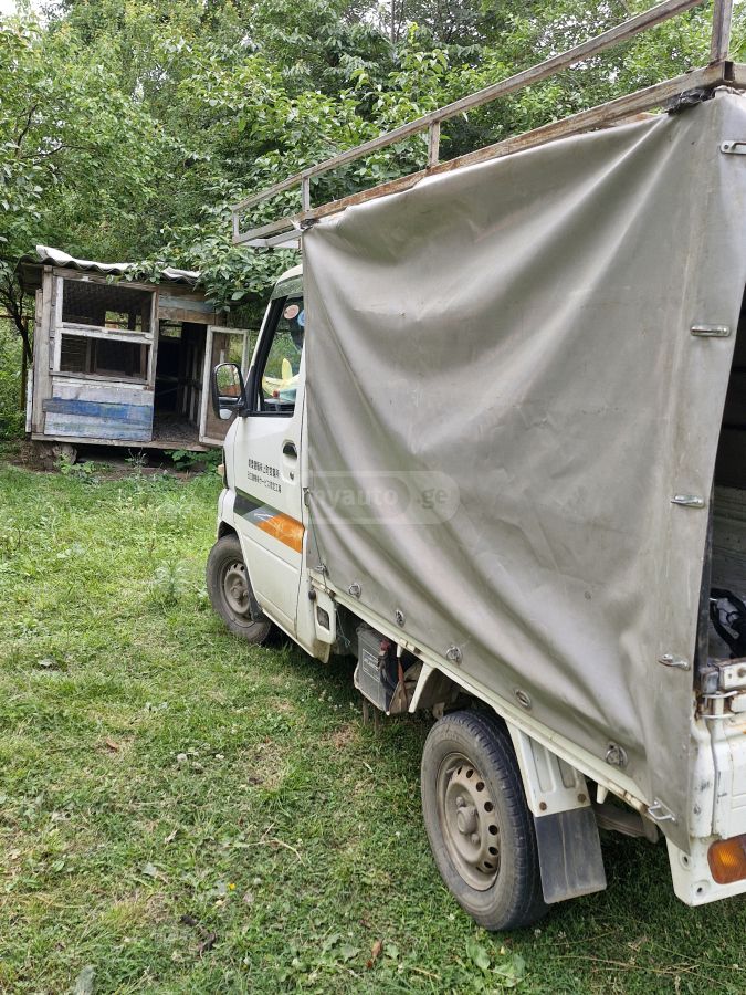 Mitsubishi Minica 2007 — photo 2