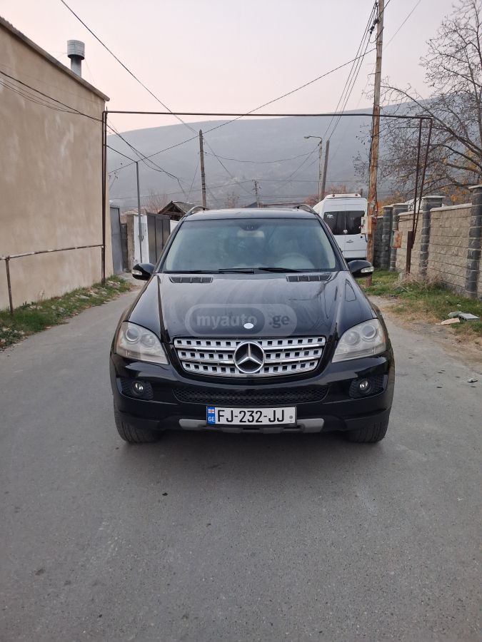 Mercedes-Benz ML 350 2008 — photo 2