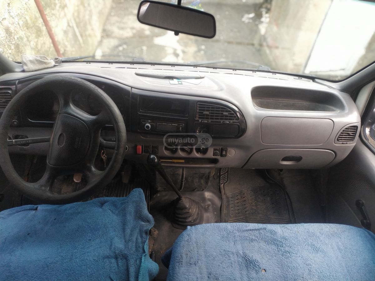 Ford Transit 1995 — photo 2
