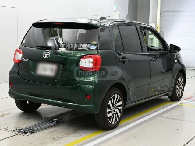 Toyota Passo 2018 — photo 2