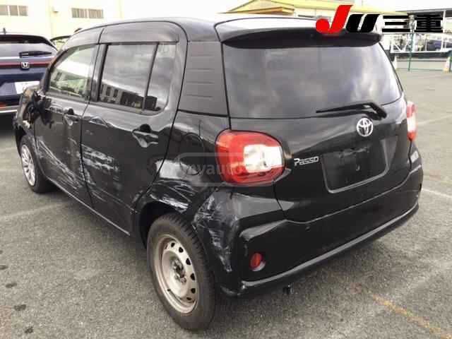 Toyota Passo 2018 — photo 2
