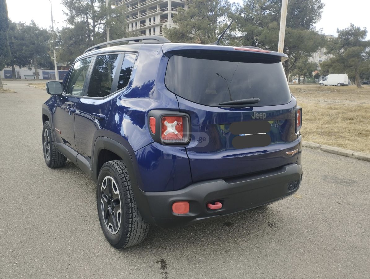 Jeep Renegade 2016 — photo 2