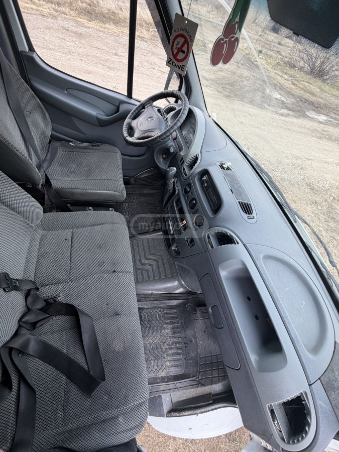 Mercedes-Benz Sprinter 2000 — photo 2