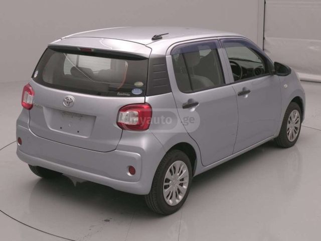 Toyota Passo 2018 — photo 2