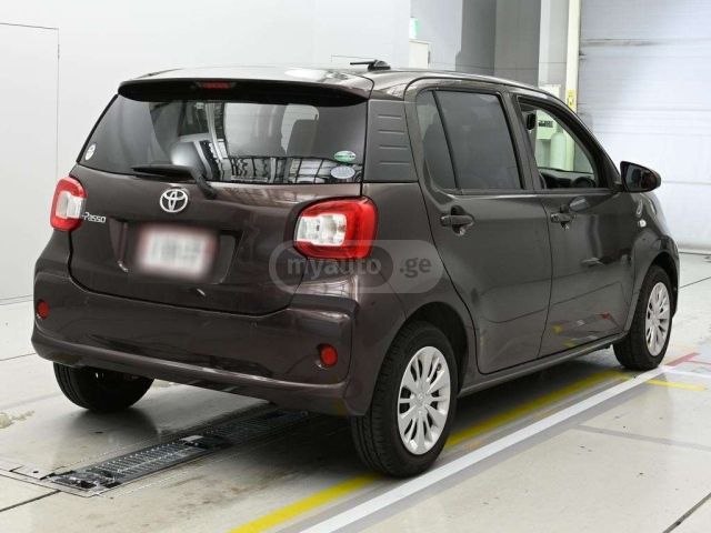 Toyota Passo 2017 — photo 2