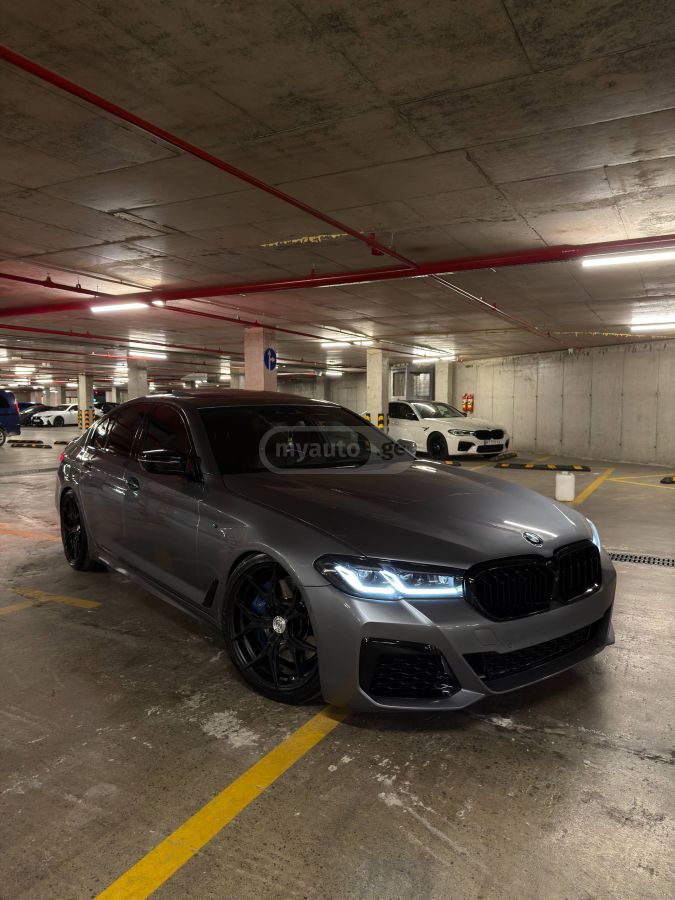 BMW M550 2019 — photo 2