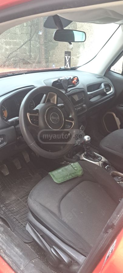Jeep Renegade 2015 — photo 2