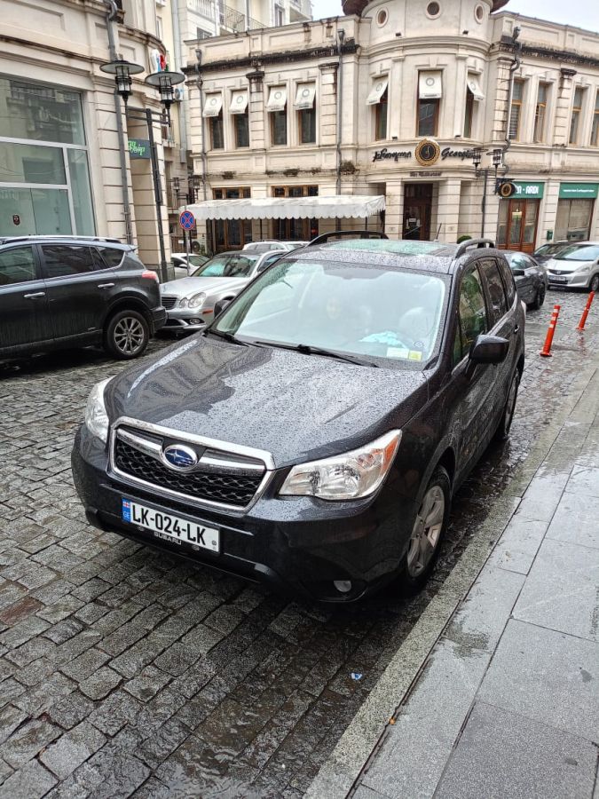 Subaru Forester 2016 — photo 2