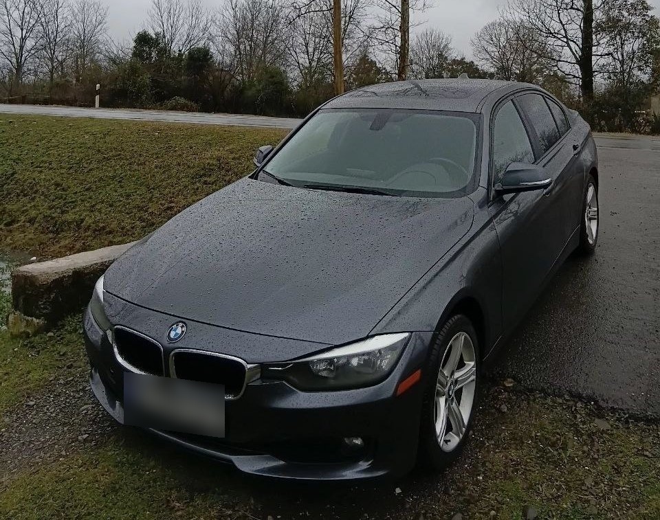 BMW 320