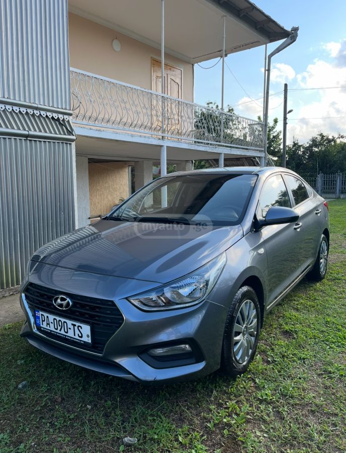 Hyundai Accent 2018 — photo 2