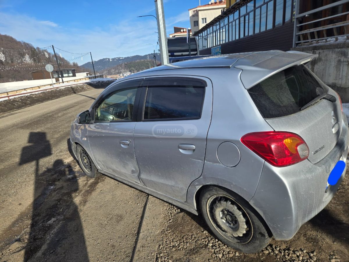 Mitsubishi Mirage