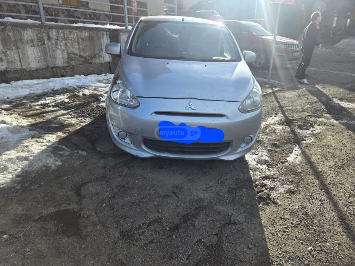 Mitsubishi Mirage 2014 — photo 2
