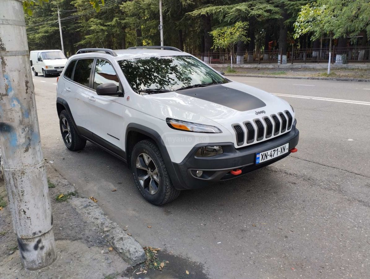 Jeep Cherokee 2016 — photo 2