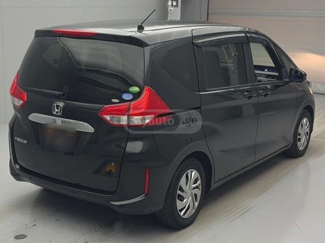 Honda Freed 2020 — photo 2