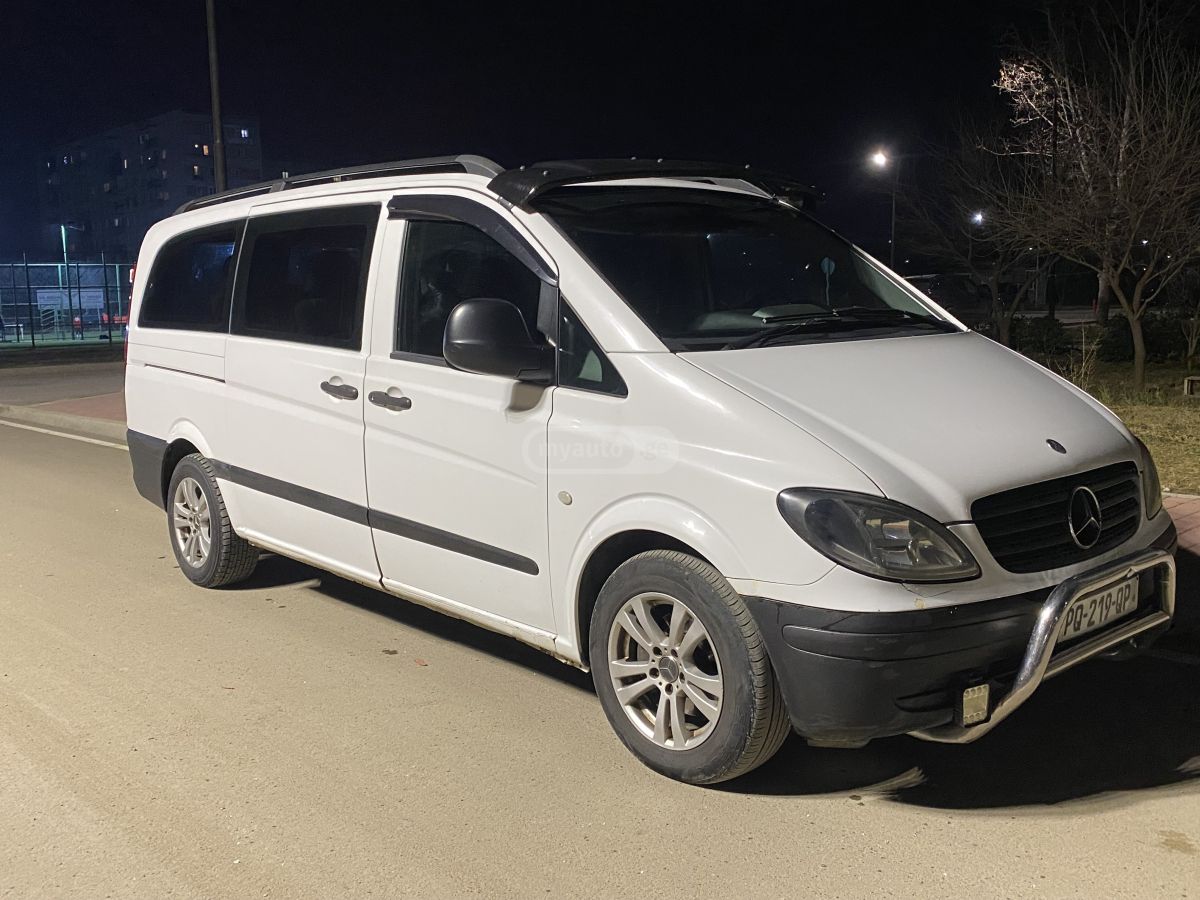 Mercedes-Benz Viano