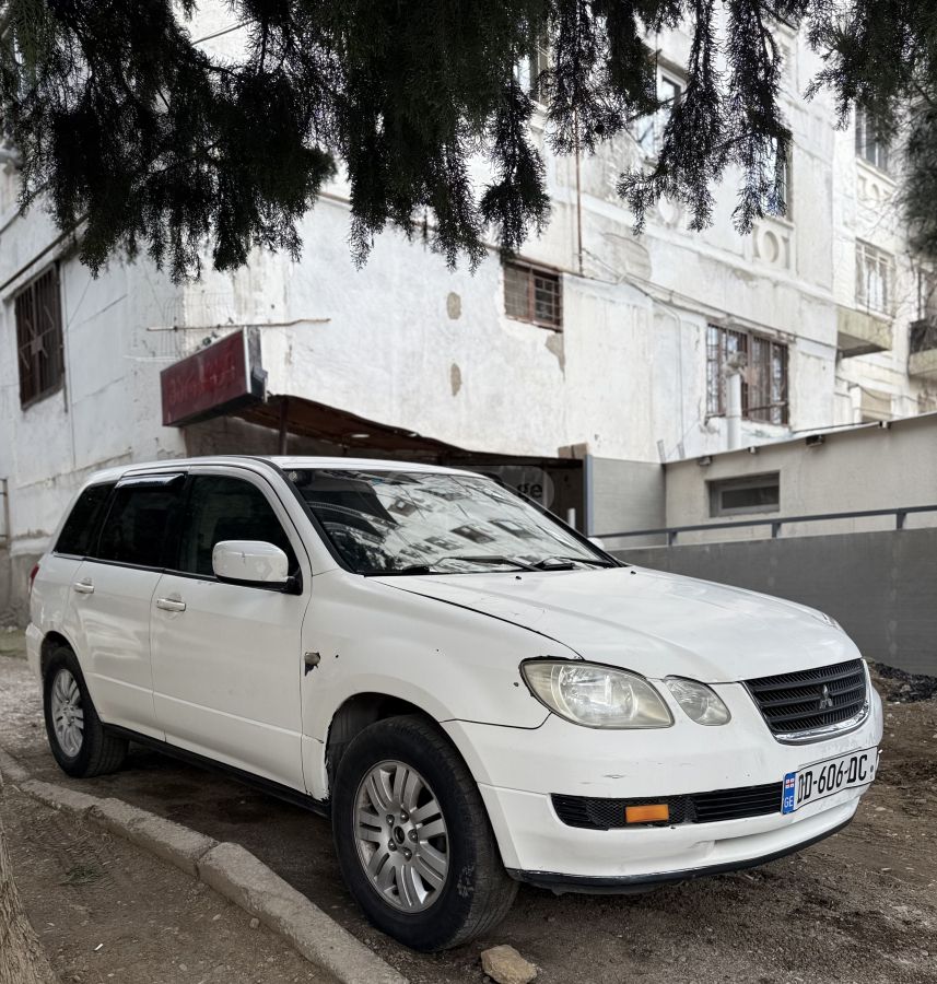 Mitsubishi Airtrek
