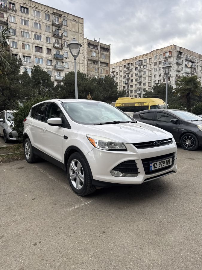 Ford Escape 2015 — photo 2