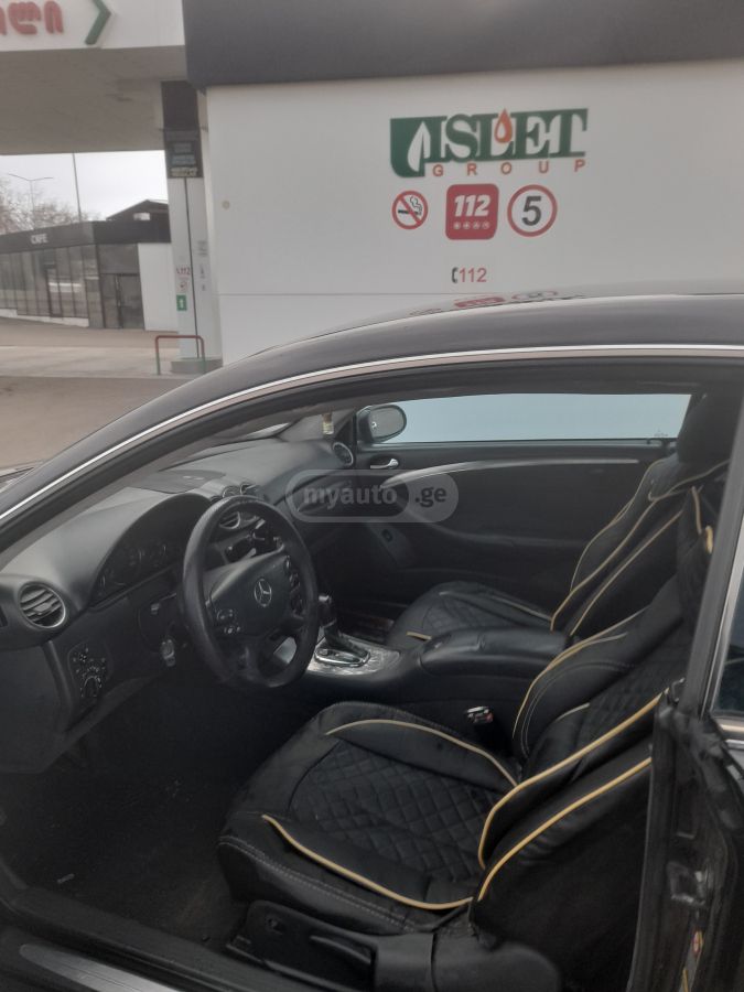 Mercedes-Benz CLK 270 2002 — photo 2