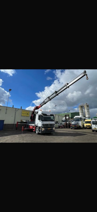 Isuzu TGS 2013 — photo 2