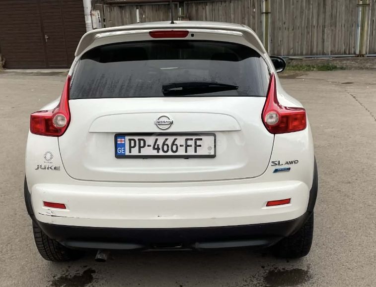 Nissan Juke 2012 — photo 2