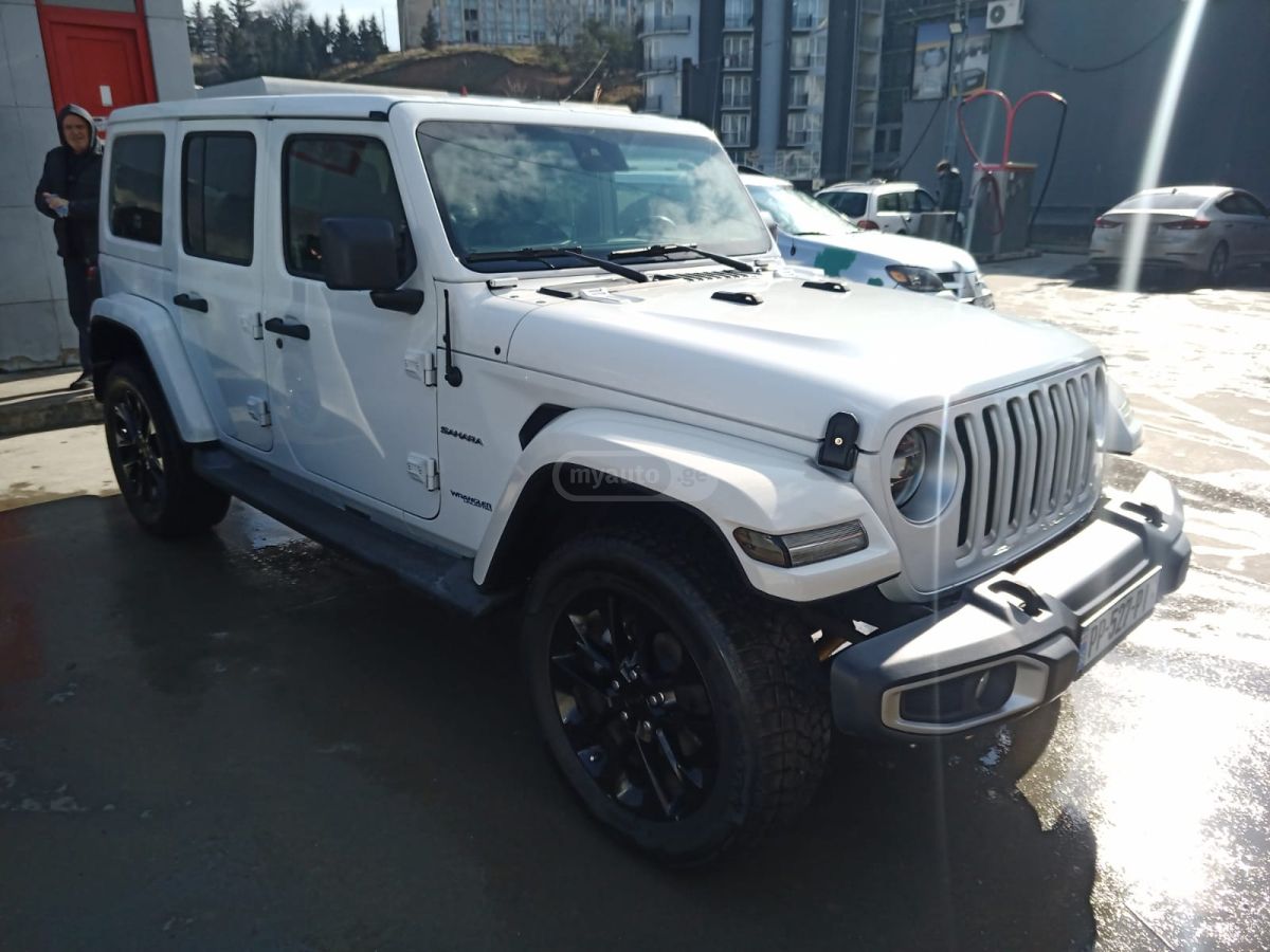 Jeep Wrangler 2021 — photo 2