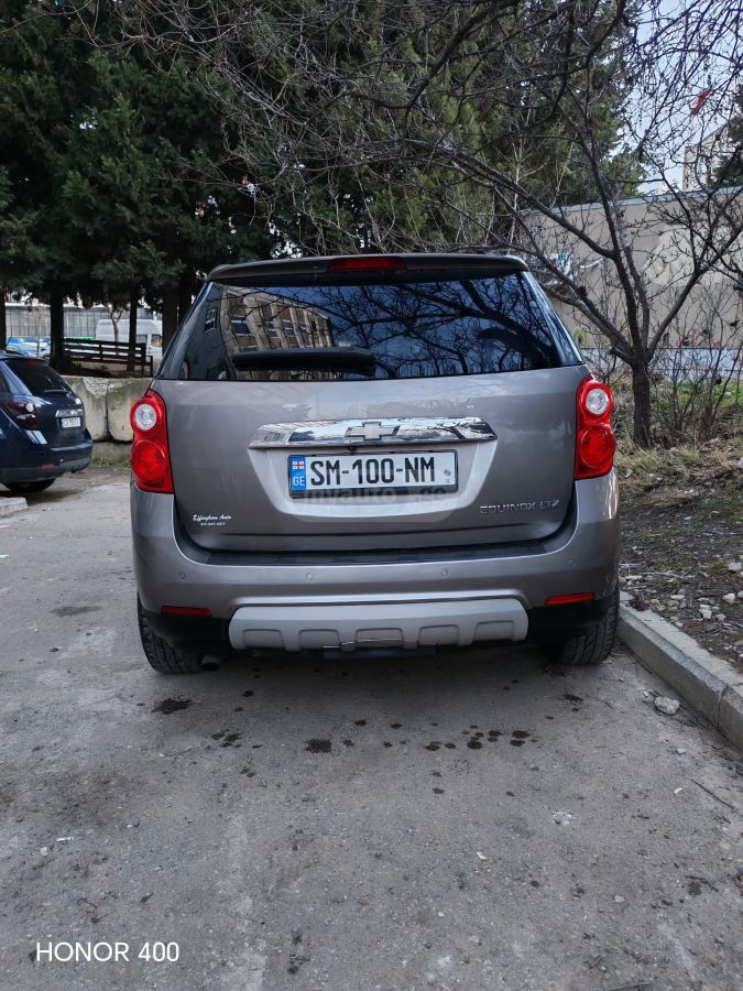 Chevrolet Equinox 2010 — photo 2