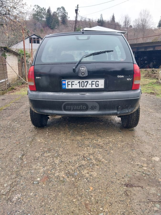 Opel Corsa 1999 — photo 2